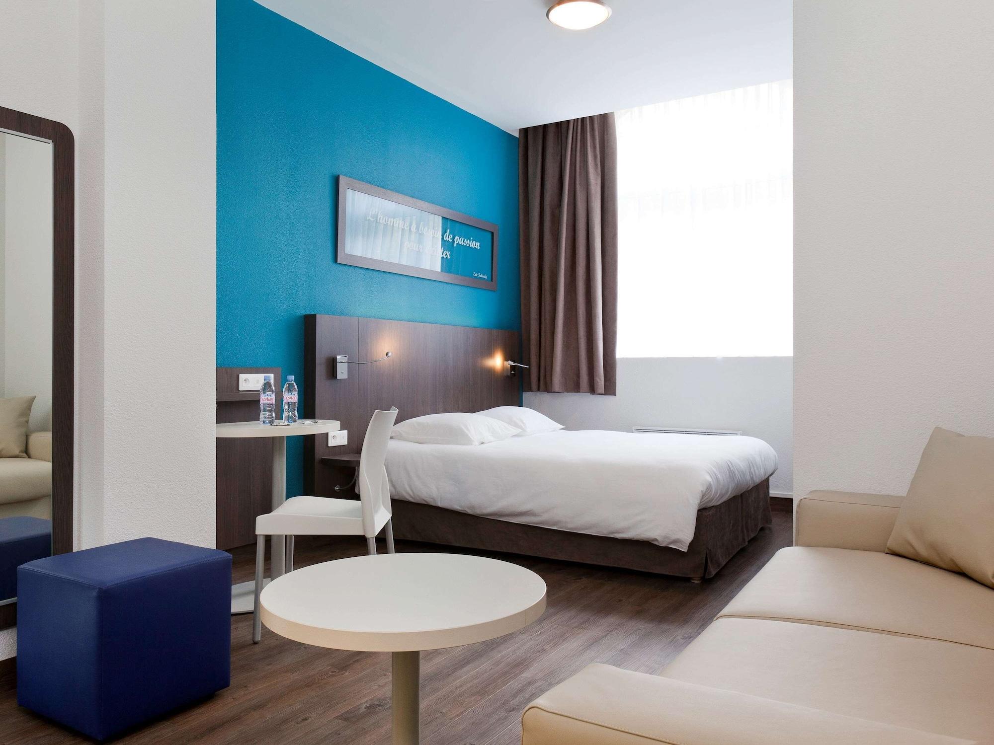 Ibis Styles Malo Centre Historique Hotel 3*
