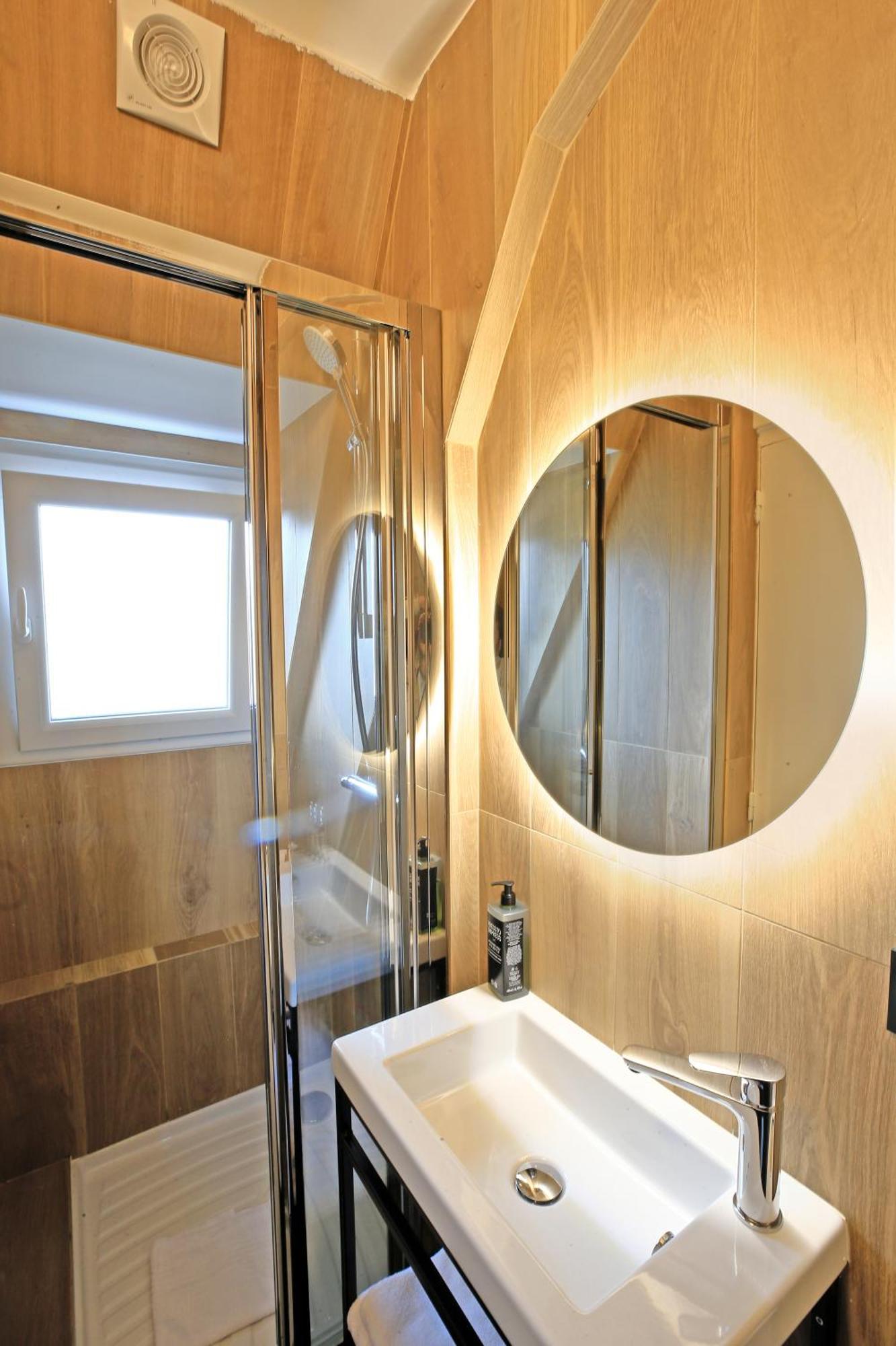 Ibis Styles Malo Centre Historique Hotel