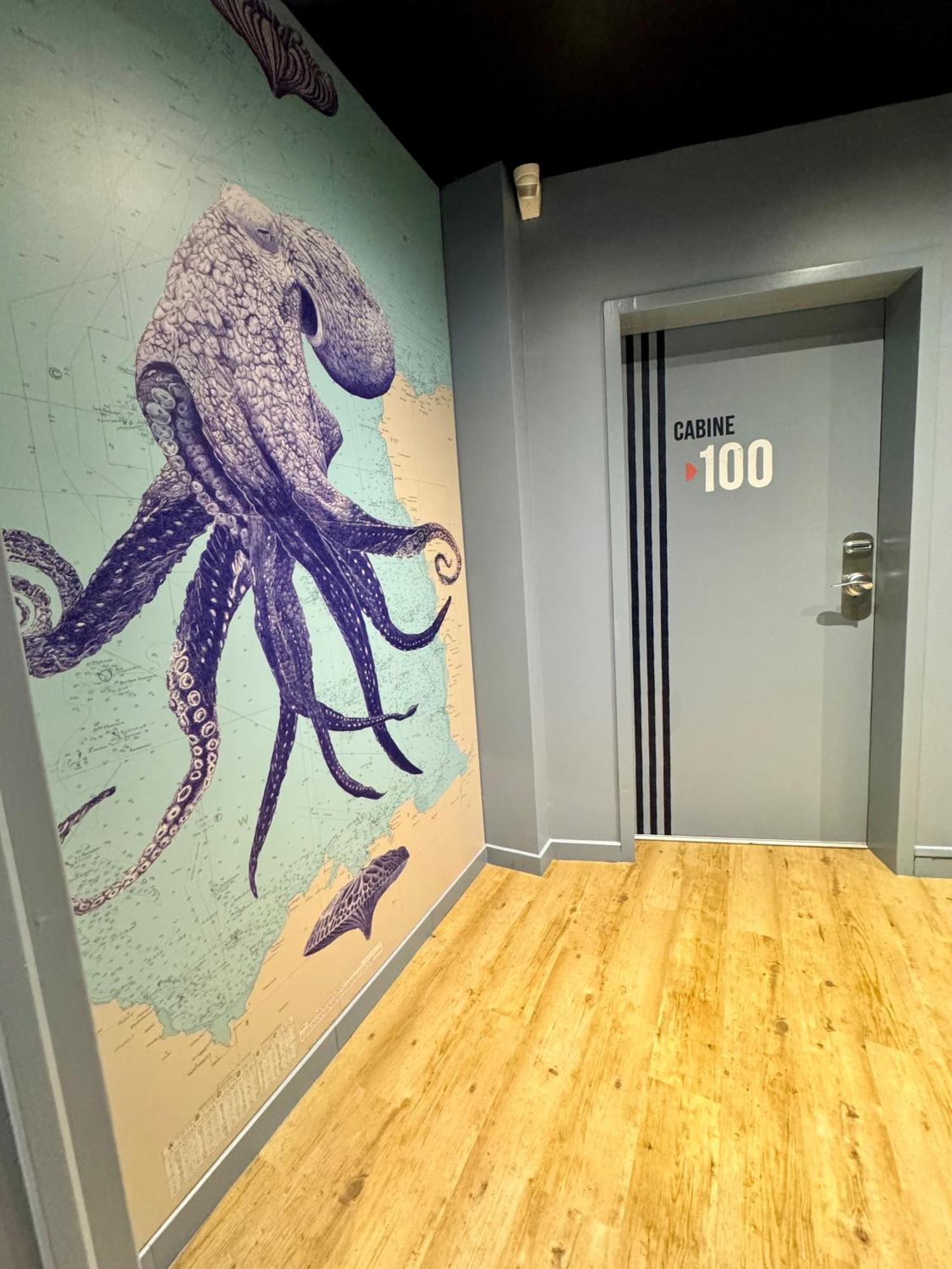 Ibis Styles Malo Centre Historique Hotel 3*
