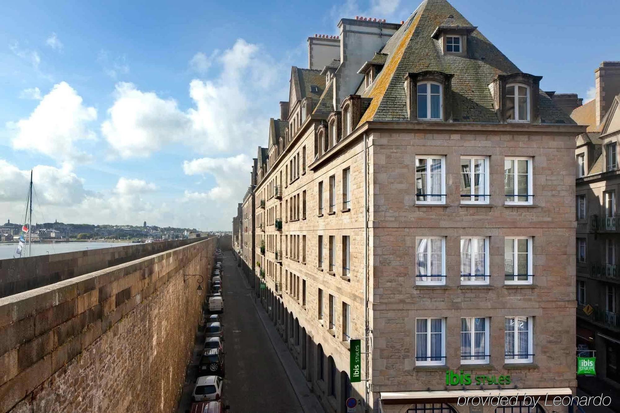 Ibis Styles Malo Centre Historique Hotel